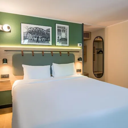 Campanile - Lomme Hotel 3*