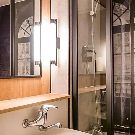 ホテル Campanile Nature - Lomme 3*