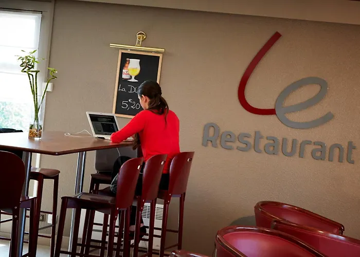 Campanile Nature - Lomme Hotel 3*