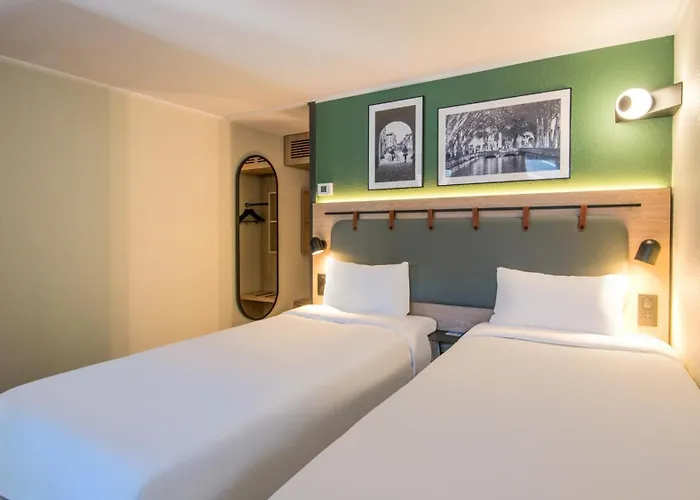 Hotel Campanile - Lomme