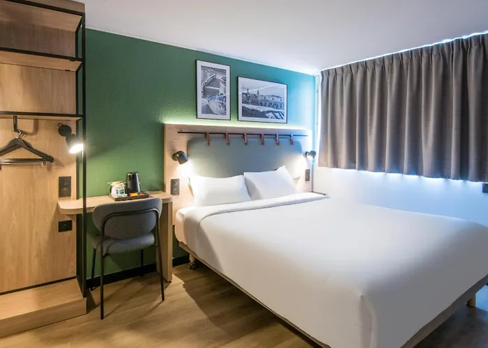 Hotel Campanile Nature - Lomme