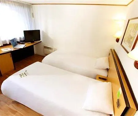 - 洛姆钟楼酒店 里尔